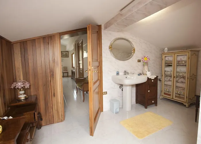 Affittacamere Cà Nesi Affittacamere Castel di Casio